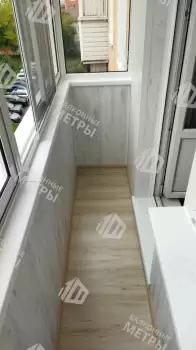 Отделка балкона с утеплением в многоквартирном доме