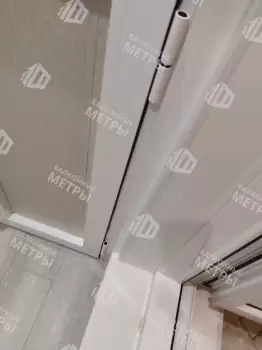 Установка на балконе трёх шкафов Установка на балконе трёх шкафов