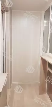 Панорамное остекление с тонировкой и отделка балкона