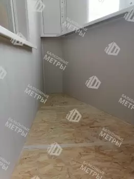 Остекление и отделка балкона