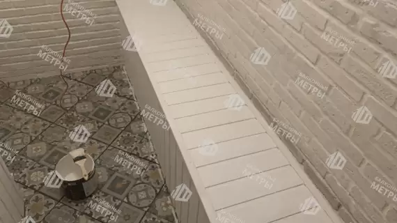 Отделка с утеплением балкона Сапожок